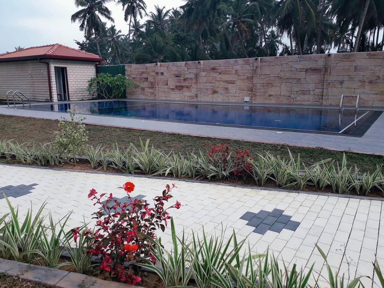 Blue Beach Villa Wadduwa Exterior photo
